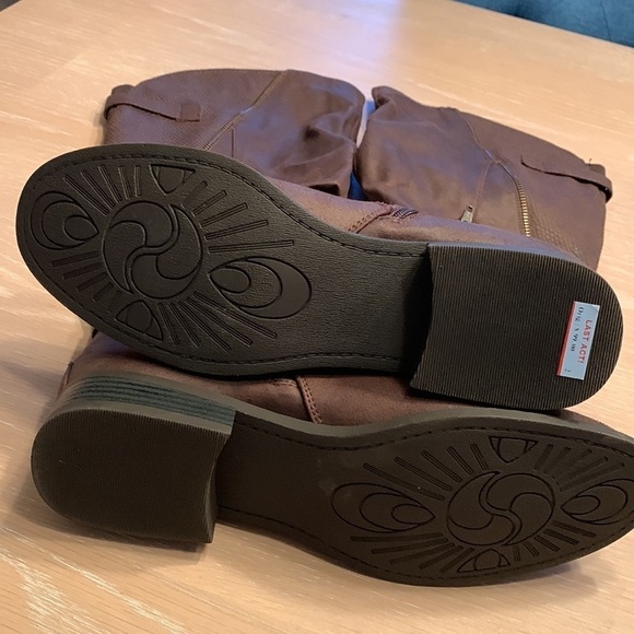 White Mountain Leto Boots New with Box, Size 9 M, super nice!!! - Picture 6 of 7